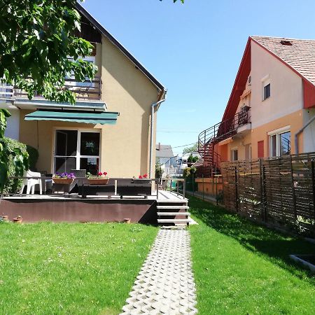 Happy Home Apartman 기에네스디아스 외부 사진