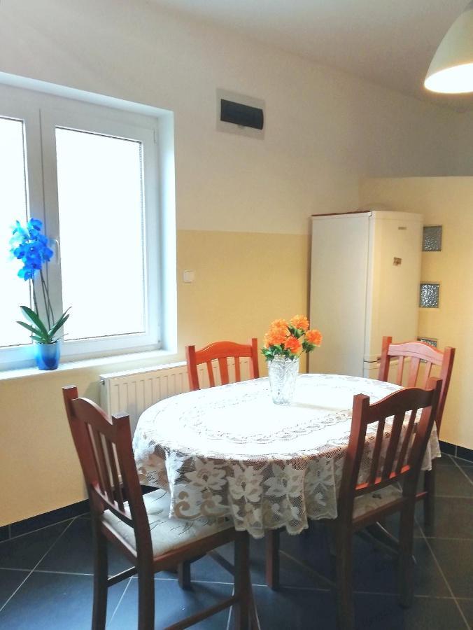 Happy Home Apartman 기에네스디아스 외부 사진